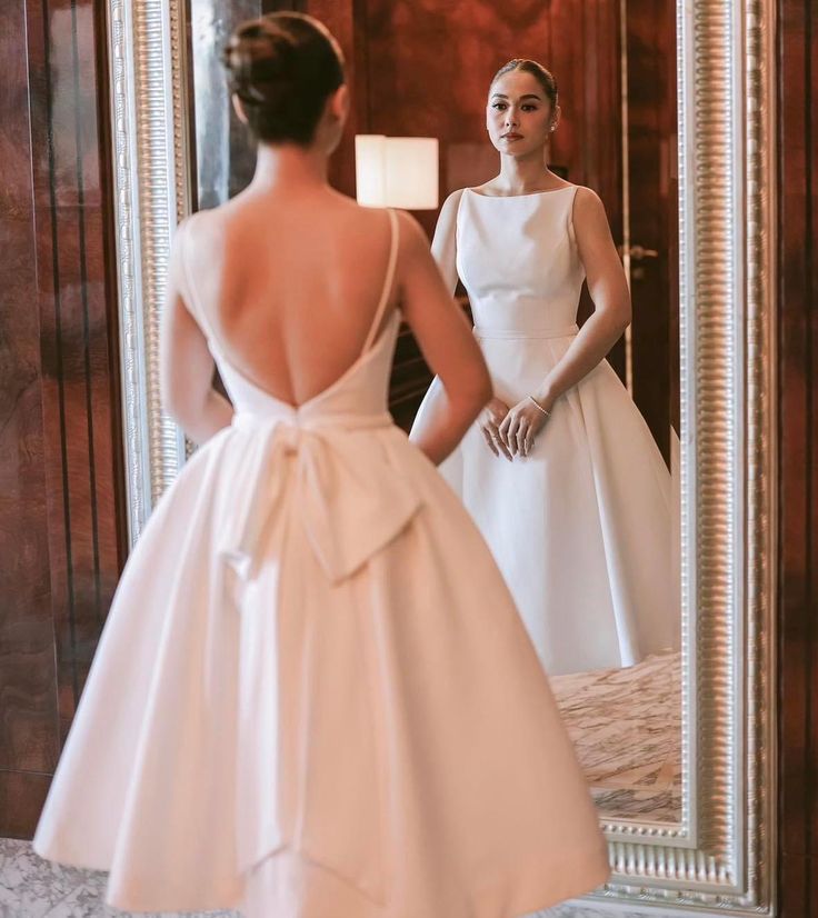 Simple White Backless Wedding Dress Evening Party Dress fg7036