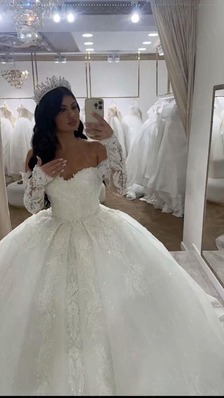 Luxury Tulle Lace A-Line Wedding Dress Off Shoulder Long Sleeves Bridal Gown fg7612