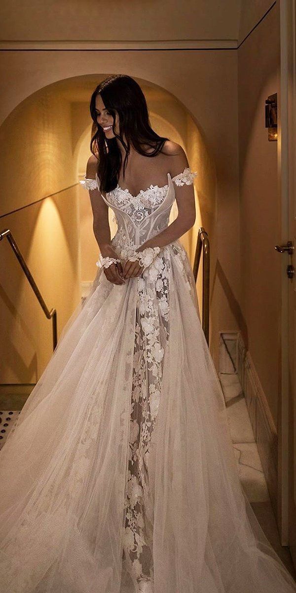 off the shoulder sweetheart applique lace long sleeves long wedding dress fg7502