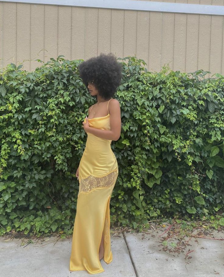 Sexy Yellow Satin Lace Party Dress Long Evening Dress Prom Dresses fg7808