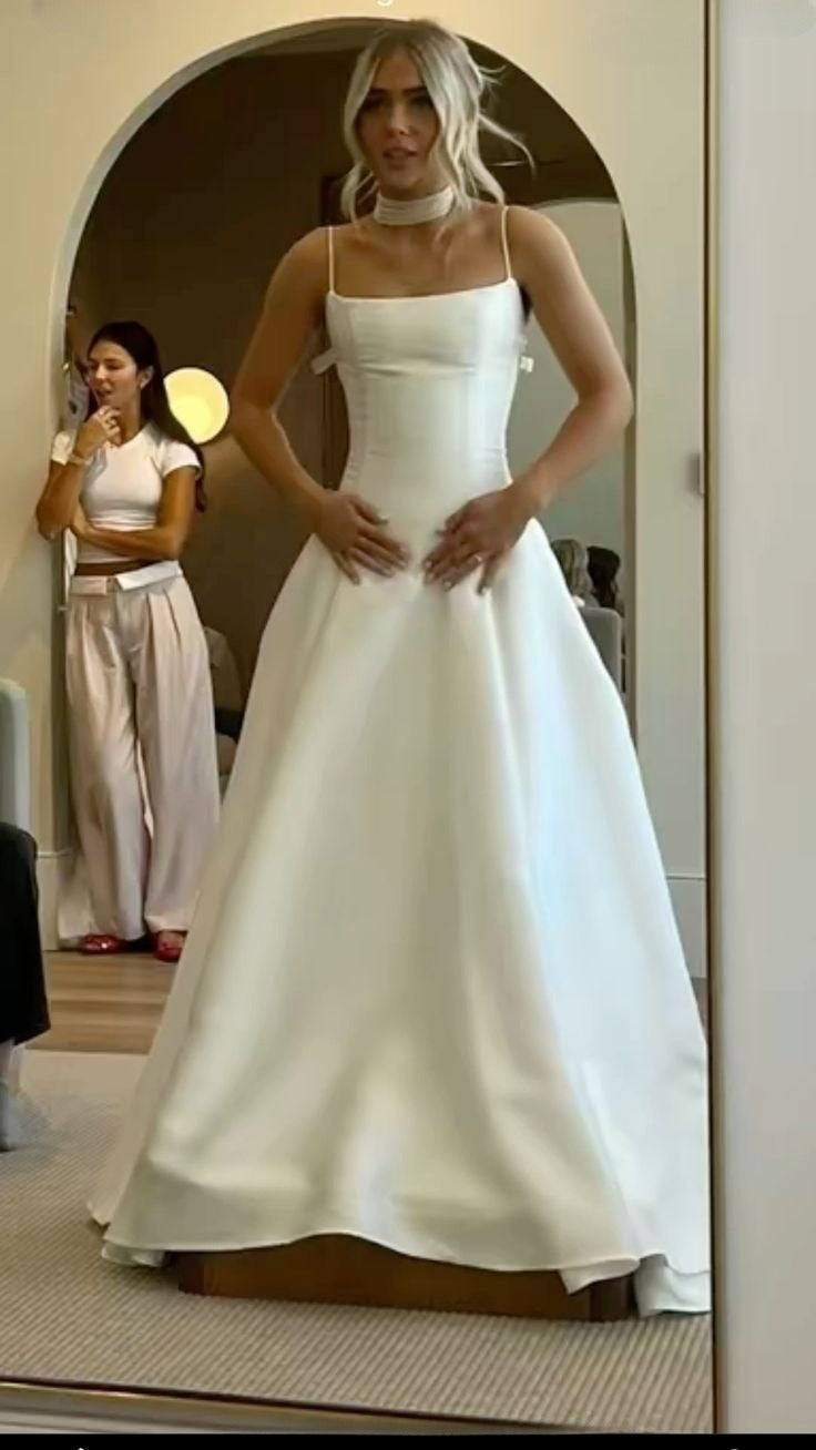 A Line White Satin Elegant Wedding Dress Long Bridal Gown fg7603