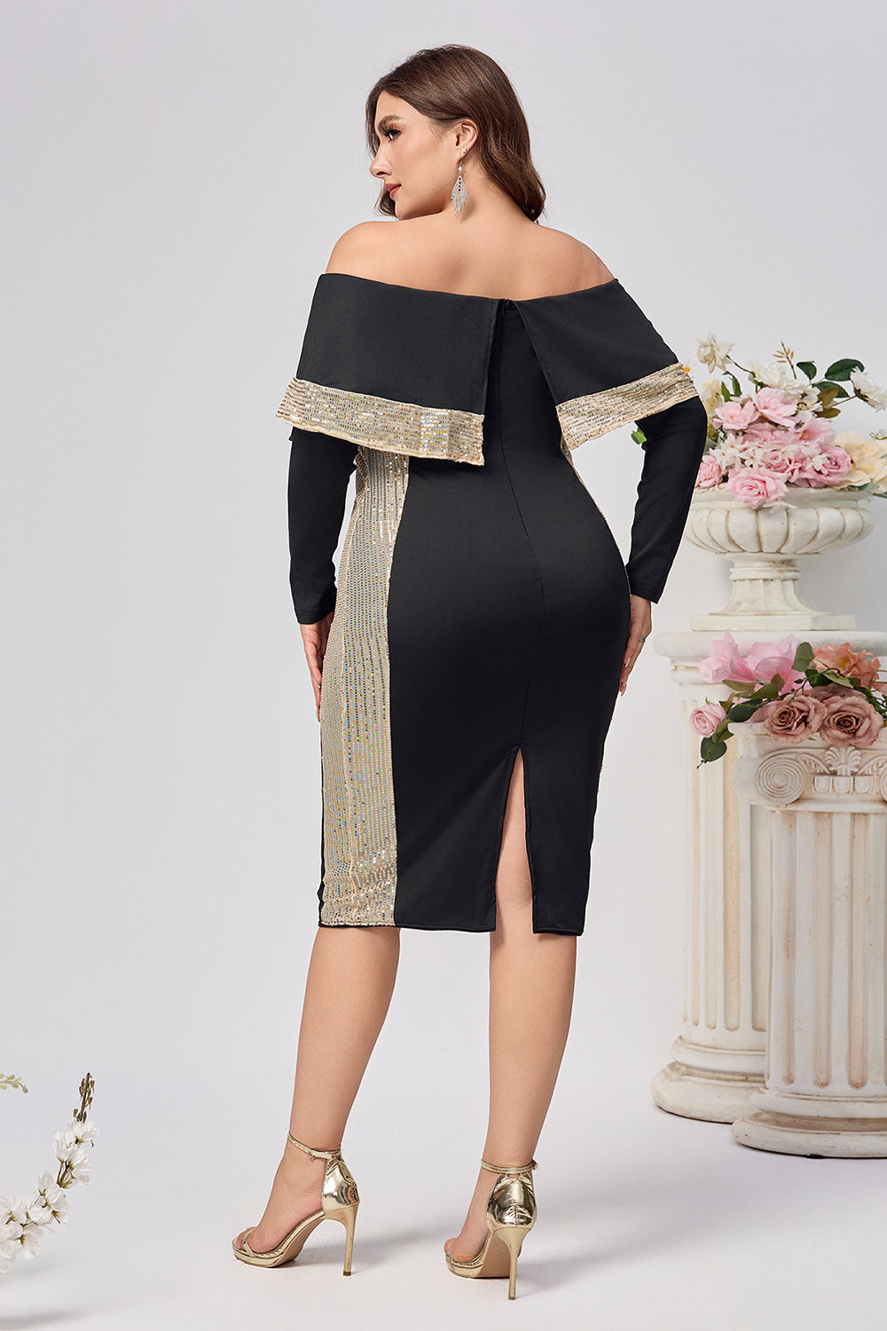 Plus Size Black Bodycon Satin Knee Length Mother of the Bride Dress