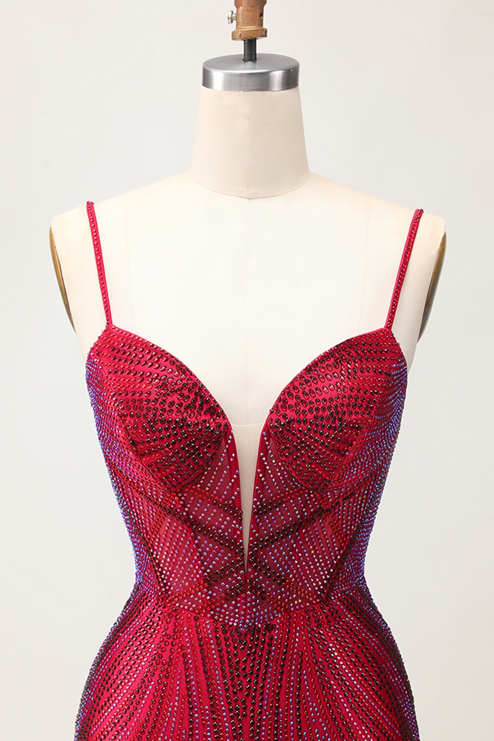 Sparkly Burgundy Bodycon Spaghetti Straps Short Homecoming Dress with Beading