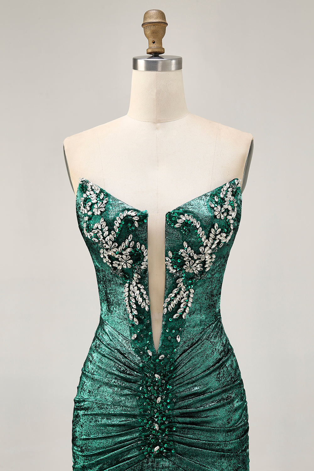 Strapless Green Bodycon Ruched Short Homecoming Dress with Beading