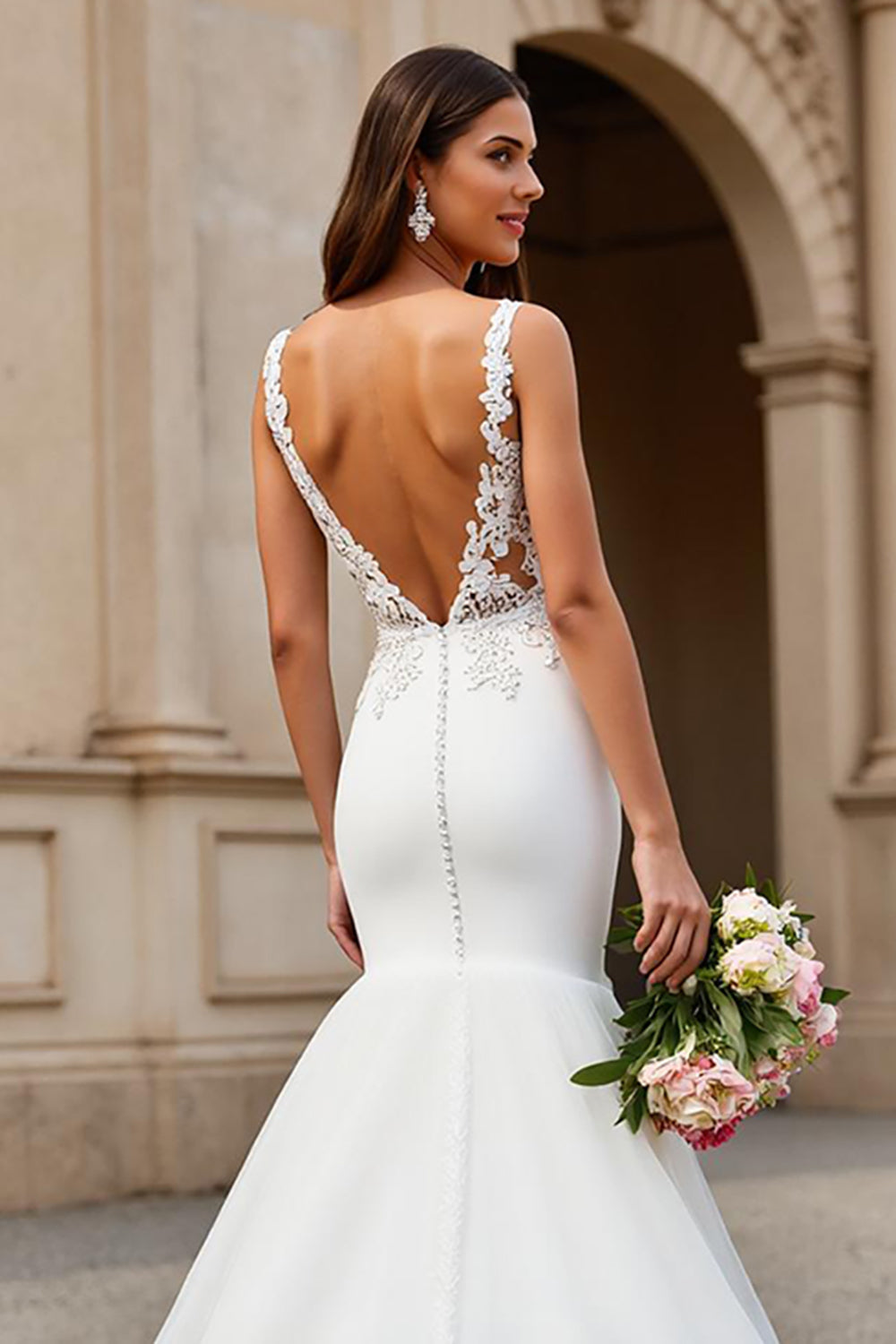 V-Neck Organza Mermaid Ivory Wedding Dress with Lace Appliques