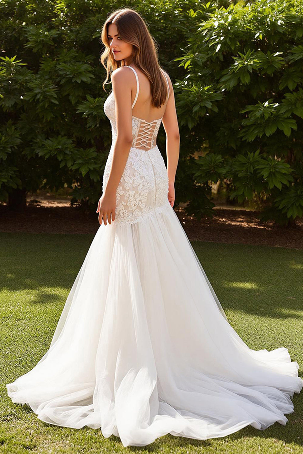Ivory Court Train Tulle Mermaid V-Neck Wedding Dress with Slit