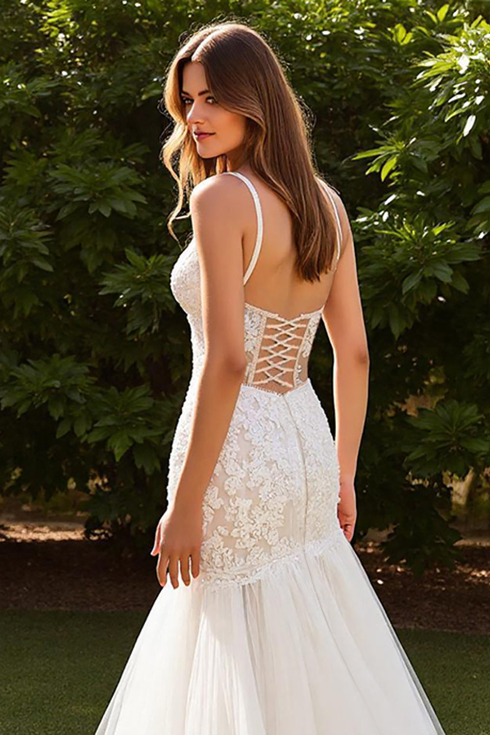 Ivory Court Train Tulle Mermaid V-Neck Wedding Dress with Slit