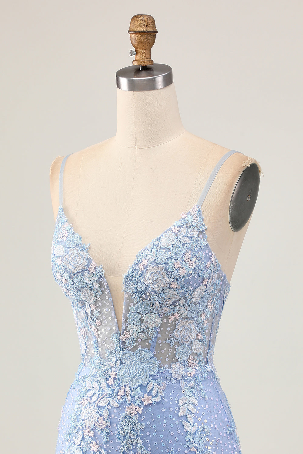 Light Blue Bodycon Floral Sequins Homecoming Dress with Appliques