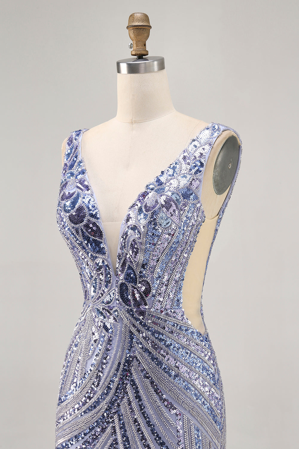 Sparkly Lilac V-Neck Sequins Bodycon Homecoming Dress