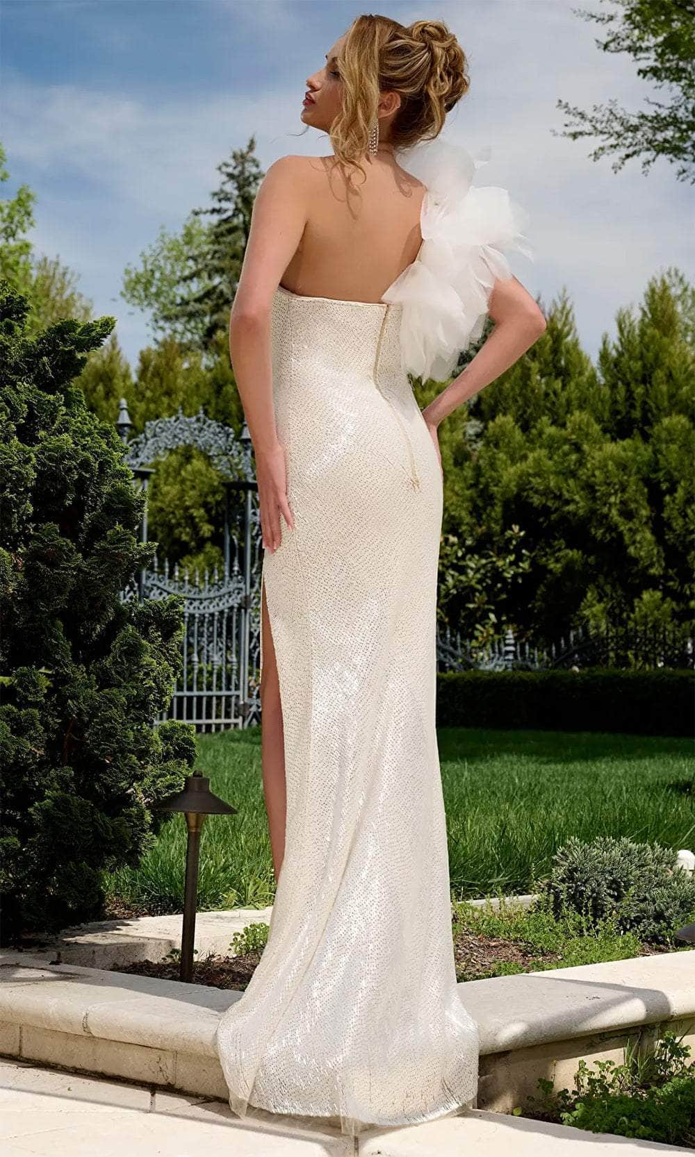 Jovani 39617 - V-Neck Embellished Evening Gown?