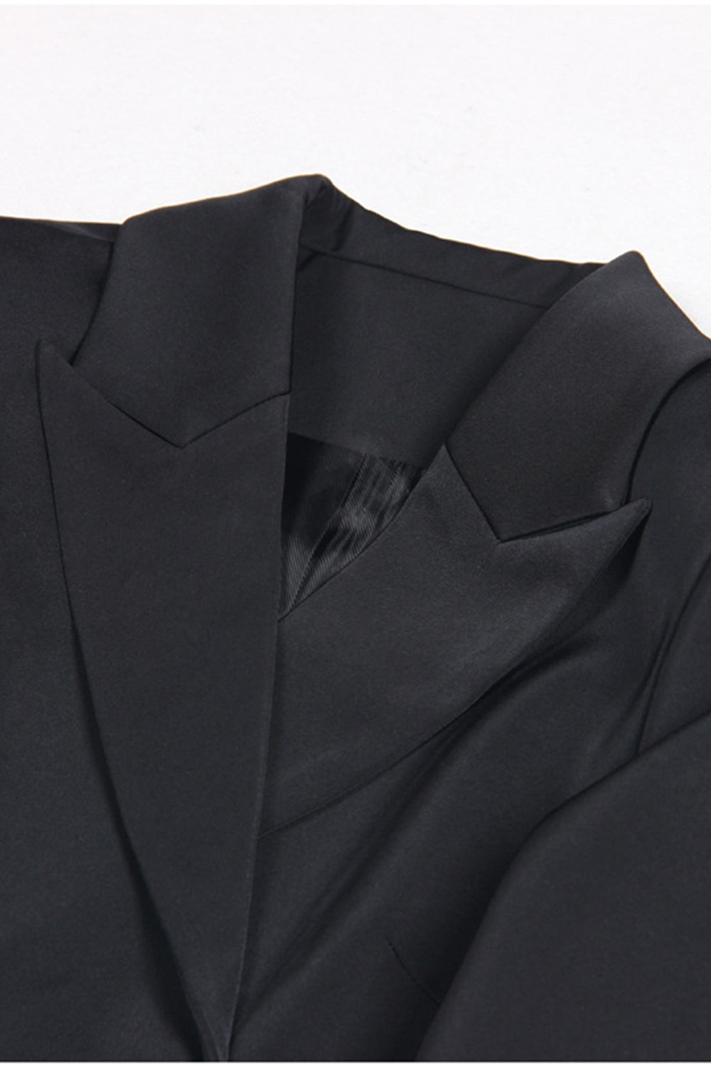 Black 2-Piece Peak Lapel Short Women Prom Suits with Feather