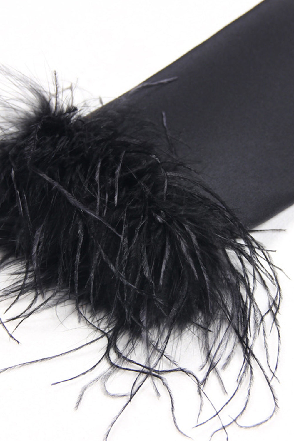 Black 2-Piece Peak Lapel Short Women Prom Suits with Feather