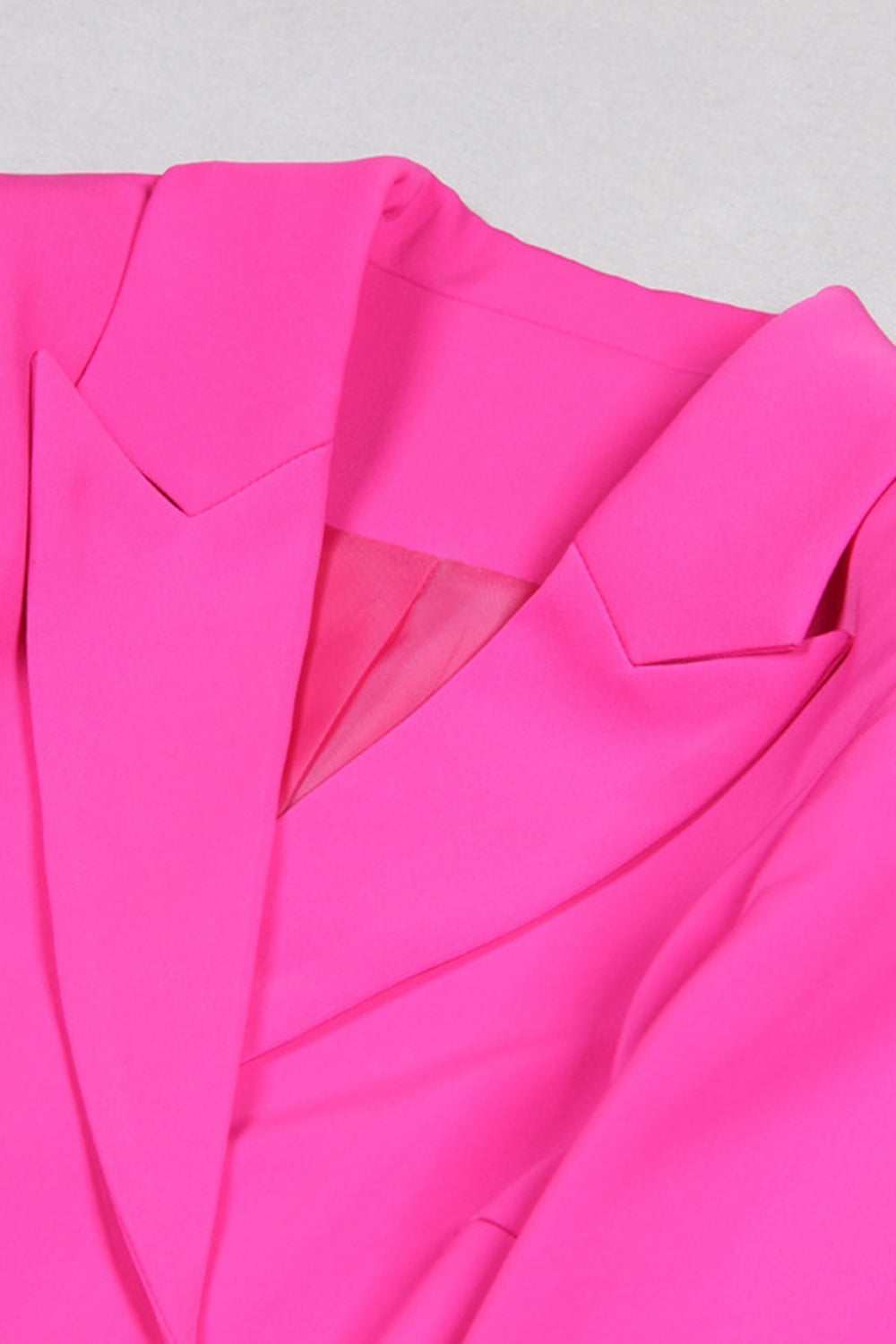 Black 2-Piece Peak Lapel Short Women Prom Suits with Feather