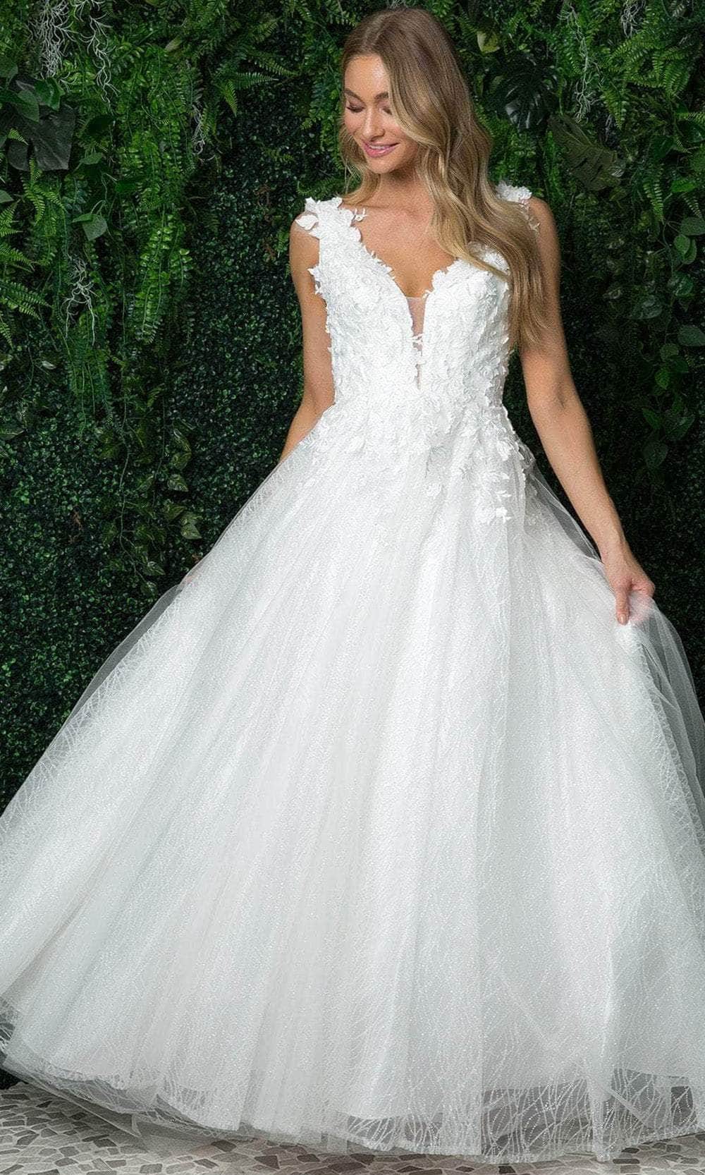 Nox Anabel JR930 - Plunging Sleeveless V Neck Wedding Dress Wedding Dresses 4 / White